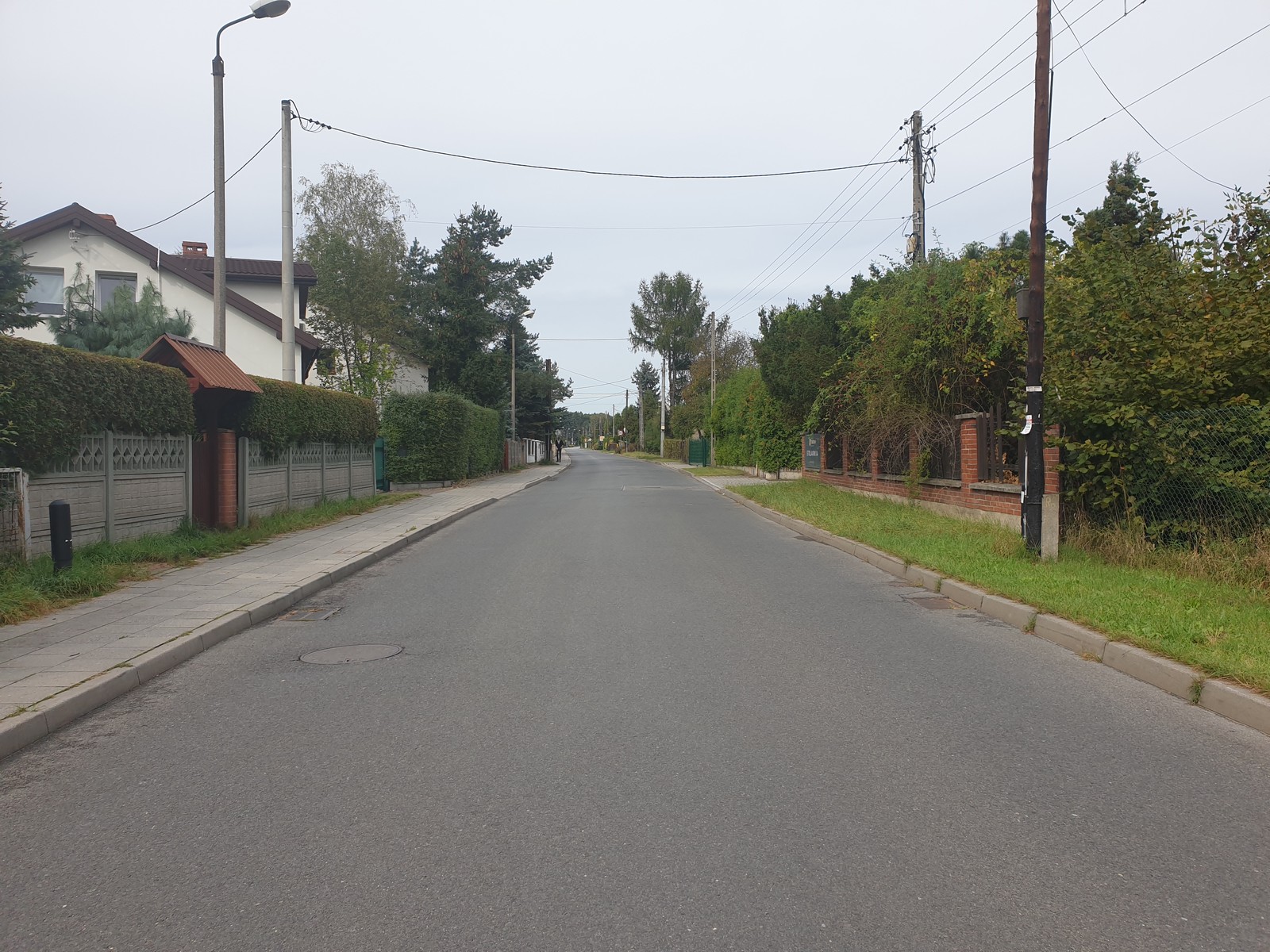 ul.
Rogozińskiego